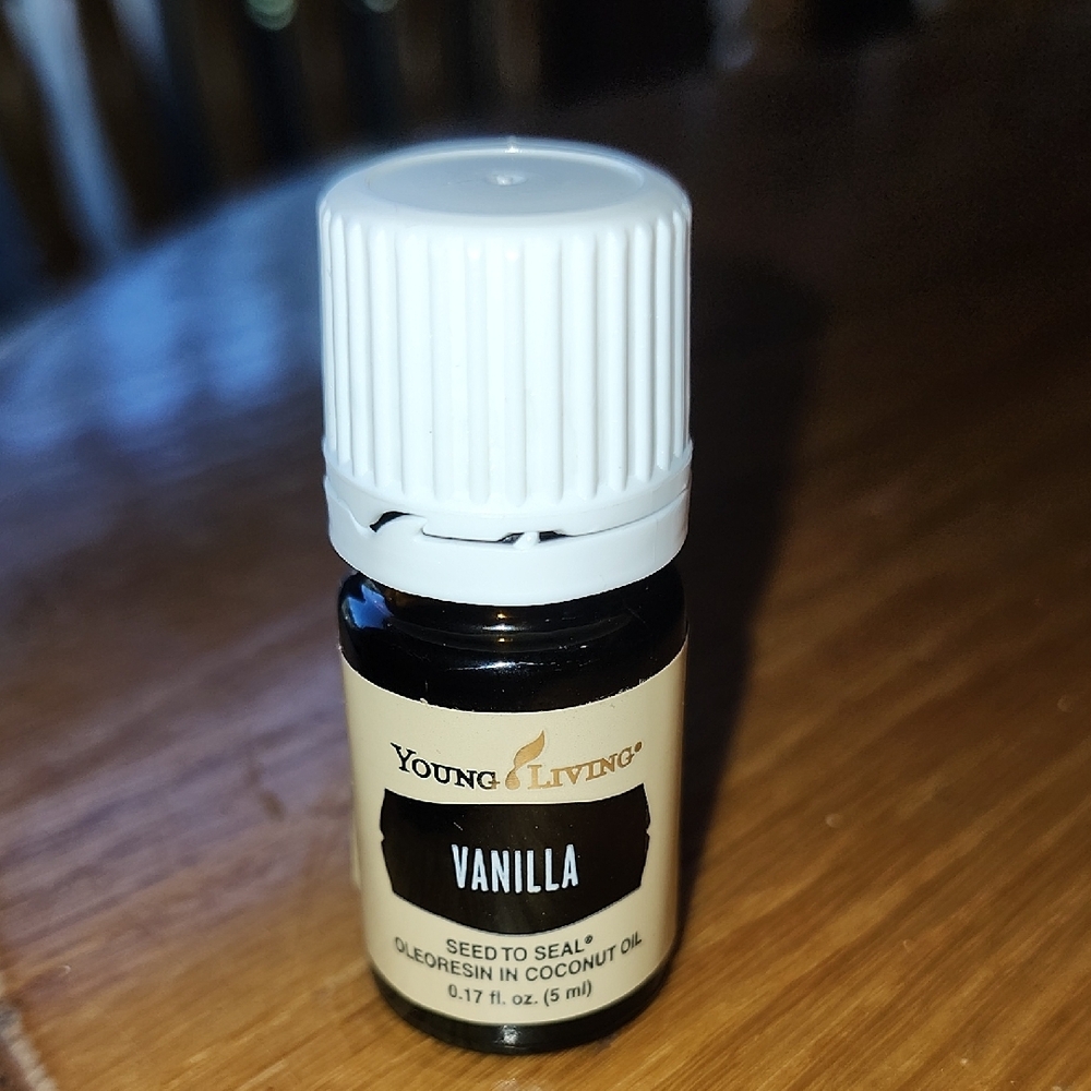 Young Living Vanilla Essential Oil 5 ml NEW & SEALED Aromatic topically